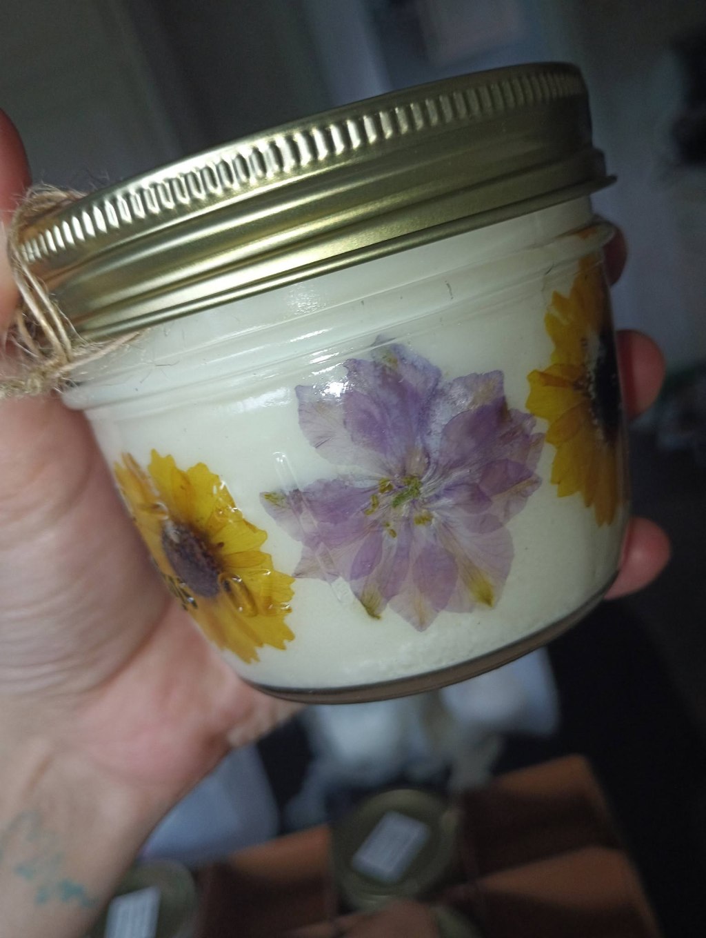More flower Candles – 8 oz&nbsp;ea